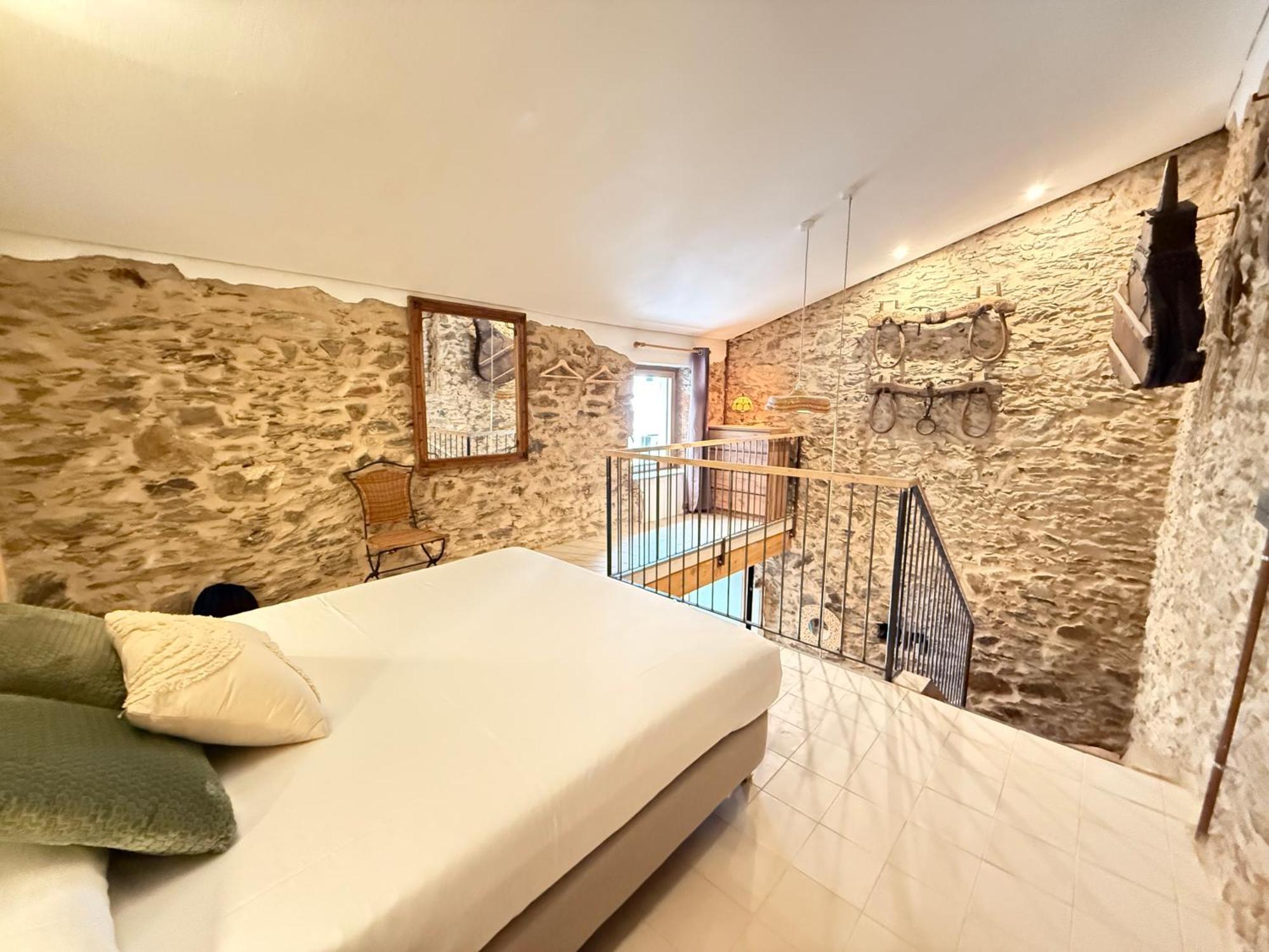 Agi Porthos Apartments Roses Extérieur photo